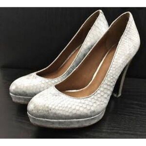 DKNY coletta Leather Animal Print silver foil mirror Detail heels NWOB 9